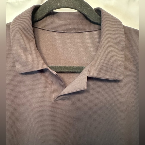 Lululemon Size 2XL Textured Mesh SOLD UNABLE TO DELETE - Picture 2 of 7